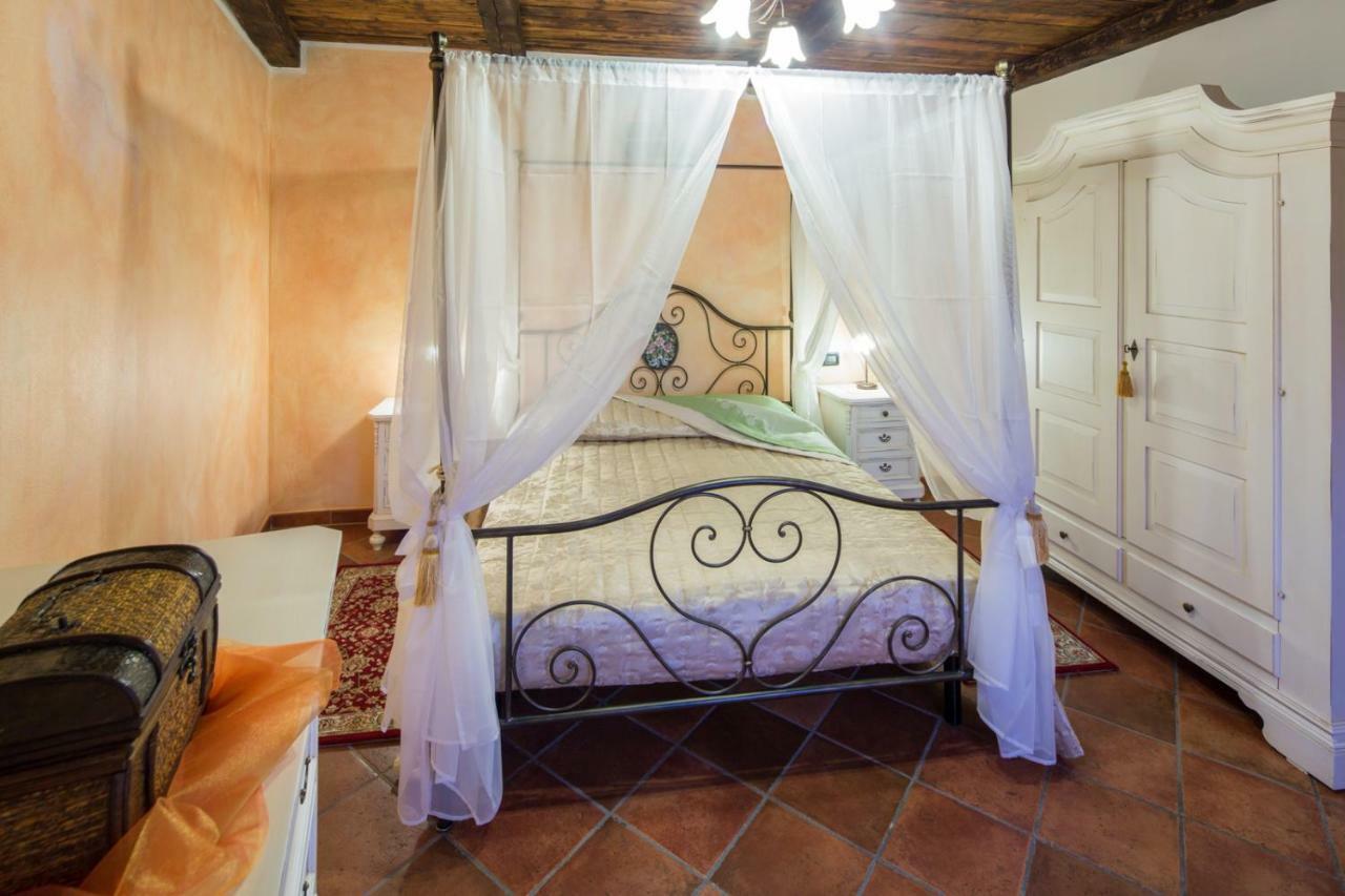 Il Castello Di Rigutinelli Villa Arezzo Buitenkant foto